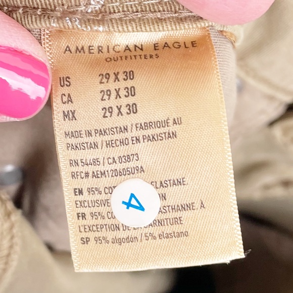 NEW American Eagle Men's Next Level Flex Athletic Tan Khaki Jeans Size 29 x 30 - Picture 7 of 10